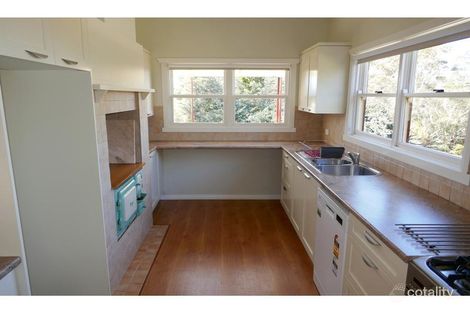 Property photo of 39 Carrington Avenue Katoomba NSW 2780