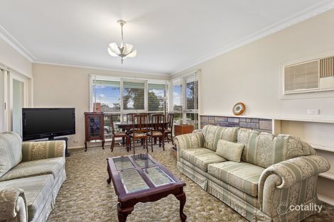 Property photo of 30 Chatsworth Quadrant Templestowe Lower VIC 3107