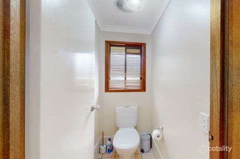 Property photo of 32 Mingaletta Drive Ashmore QLD 4214