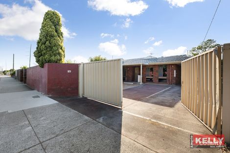327 Wright St, Cloverdale, WA 6105