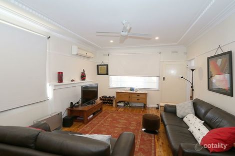 Property photo of 36 Croaker Street Turvey Park NSW 2650