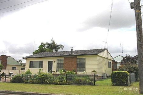 Property photo of 16 Waterview Road Cardiff South NSW 2285