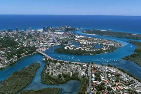 Property photo of 18 Dry Dock Road Tweed Heads South NSW 2486