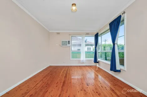 Property photo of 11 Pearson Street Rutherford NSW 2320