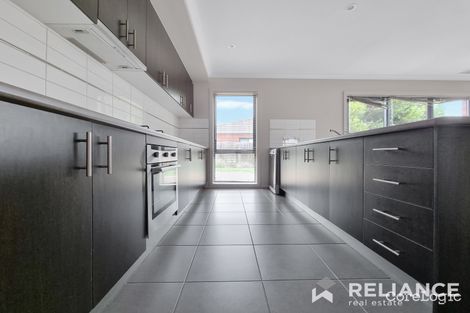 Property photo of 15 Whisper Boulevard Point Cook VIC 3030