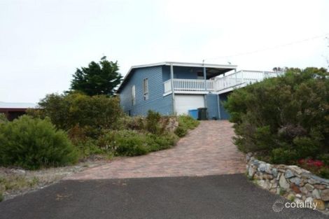 Property photo of 4 Rossiter Road Goode Beach WA 6330