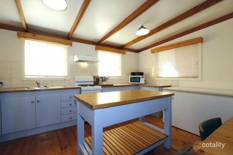 Property photo of 2 Buckley Street Seaspray VIC 3851