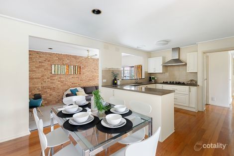 Property photo of 19 Darling Way Narre Warren VIC 3805