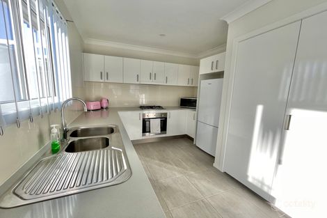 Property photo of 3/14 Gillies Street Kurri Kurri NSW 2327