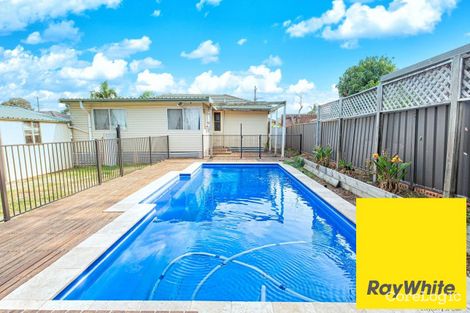 Property photo of 13 Woodview Road Oxley Park NSW 2760