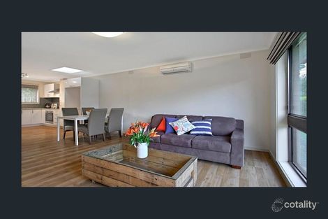 Property photo of 2/83 Nell Street Greensborough VIC 3088