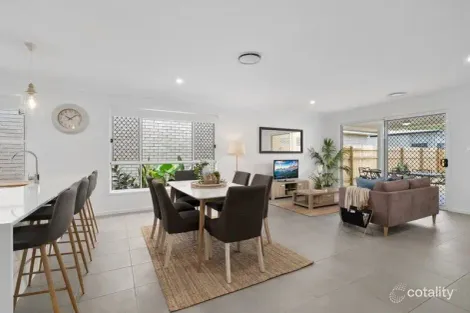 Property photo of 25 Harper Street Pallara QLD 4110