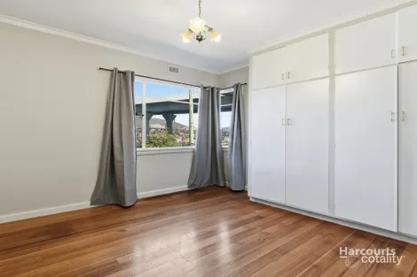 Property photo of 8 Nielsen Esplanade Bridgewater TAS 7030