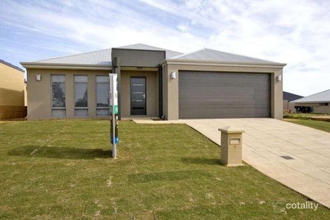 3 Tullamore Dr, Darch, WA 6065