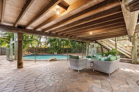 Property photo of 32 Harefield Street Indooroopilly QLD 4068