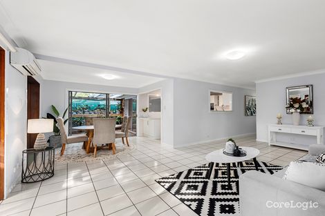 Property photo of 32 Harefield Street Indooroopilly QLD 4068