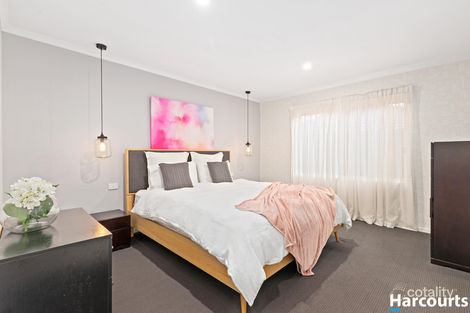Property photo of 16 Canterbury Close Rowville VIC 3178