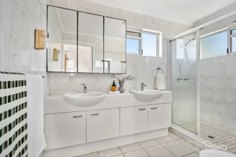 Property photo of 4/47 Lorikeet Drive Peregian Beach QLD 4573