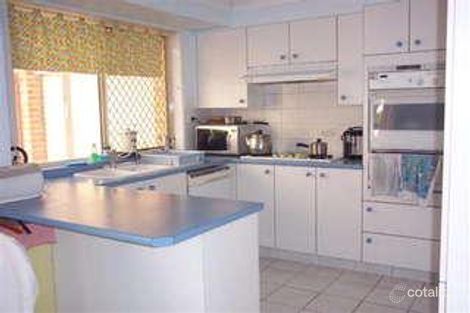 Property photo of 16 Trentham Park Court Wattle Grove NSW 2173