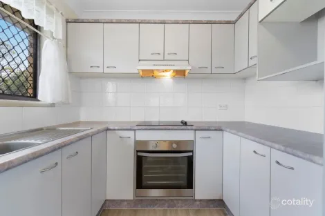 Property photo of 31 Chauvin Street Robertson QLD 4109
