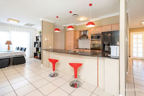Property photo of 2010 Gracemere Gardens Circuit Hope Island QLD 4212
