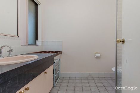 Property photo of 2 Burrows Place Parmelia WA 6167