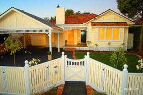 17 Dixon Gr, Blackburn, VIC 3130