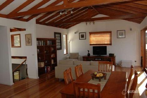 Property photo of 18 Croll Street Blueys Beach NSW 2428