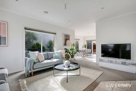Property photo of 1/63 Myers Parade Altona Meadows VIC 3028