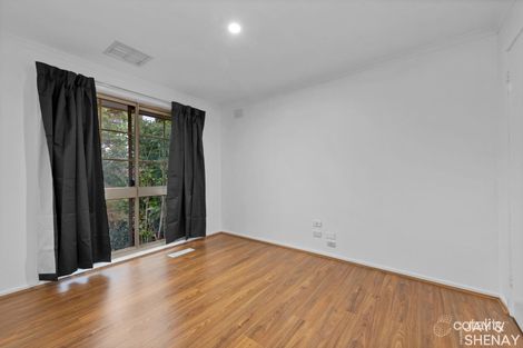 Property photo of 5 Caine Court Endeavour Hills VIC 3802