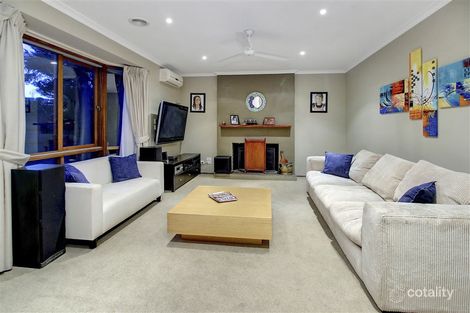 Property photo of 12 Andrew Place Mornington VIC 3931