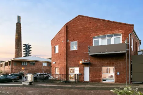 1/5 Pottery Ct, Brunswick, VIC 3056