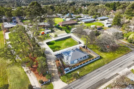 Property photo of 2 Majalis Place Yarra Junction VIC 3797