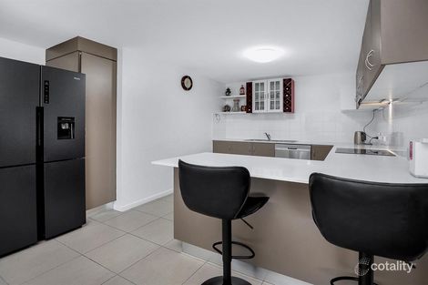 Property photo of 310/331-337 Lake Street Cairns North QLD 4870