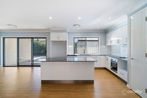 364 Greenwattle St, Wilsonton, QLD 4350