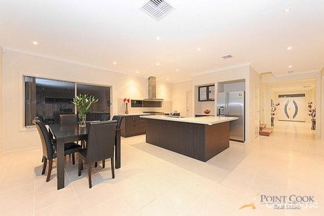 Property photo of 8 Dune Street Point Cook VIC 3030