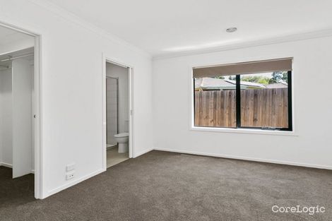 Property photo of 2/18 Luscombe Avenue Carrum Downs VIC 3201