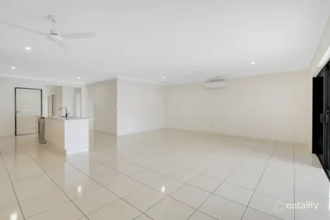Property photo of 35 Riverside Parade Trinity Park QLD 4879