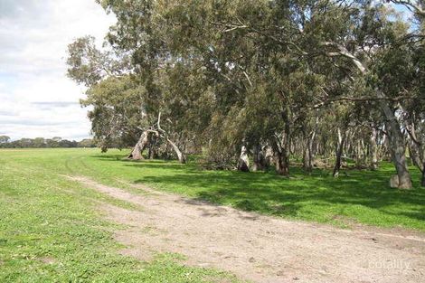 541 Scrubby Lake Rd, Edenhope, VIC 3318