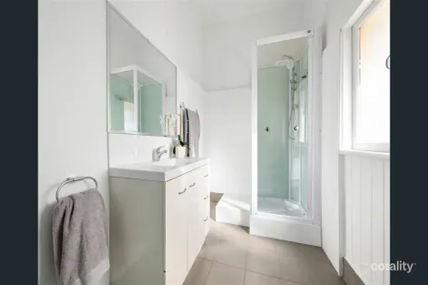 Property photo of 11 Susan Street Greenslopes QLD 4120