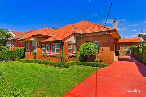 37 Hebburn St, Hamilton East, NSW 2303