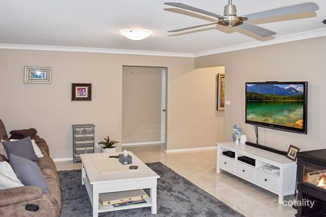 Property photo of 11 Henry Place Young NSW 2594