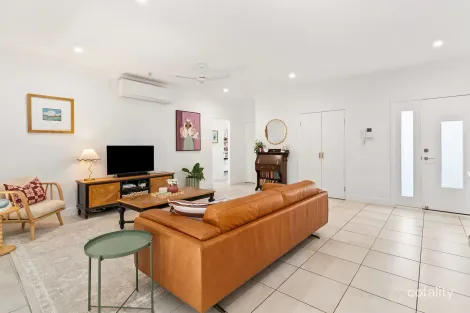Property photo of 10/200 Upper Dawson Road The Range QLD 4700