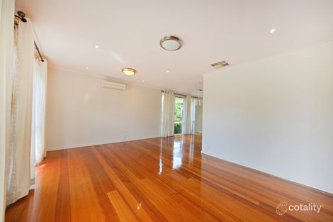 Property photo of 4 Dovette Court Wheelers Hill VIC 3150