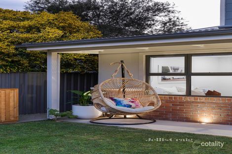 25 Hillside Ave, Northcote, VIC 3070