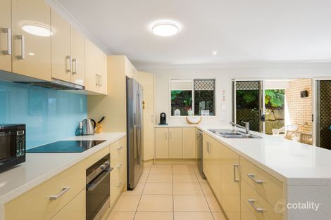 Property photo of 69 Chapman Place Oxley QLD 4075