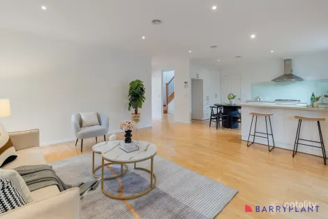 Property photo of 25 Clinnick Street Reservoir VIC 3073