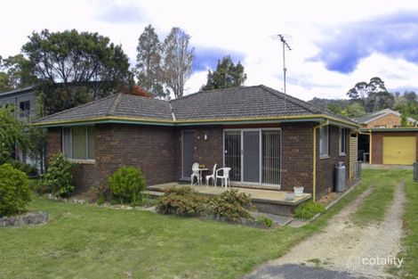 Property photo of 16 Flinders Way Surf Beach NSW 2536