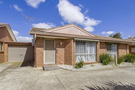 Property photo of 2/13 Deutgam Street Werribee VIC 3030