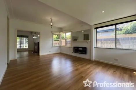 Property photo of 1/12 Halliday Street Mount Waverley VIC 3149